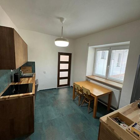 Mikulovska Chalupa Se Sklepem ภายนอก รูปภาพ